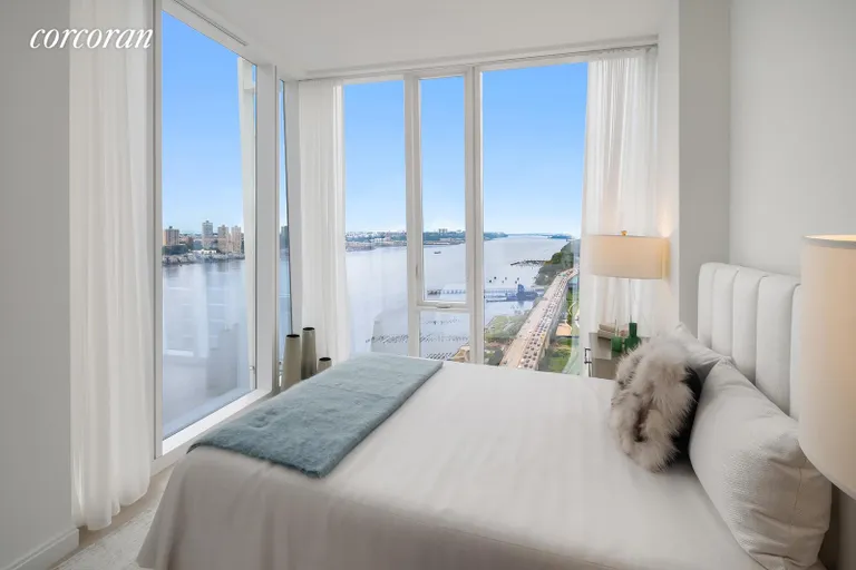 New York City Real Estate | View 10 Riverside Boulevard, 33B | Bedroom | View 6