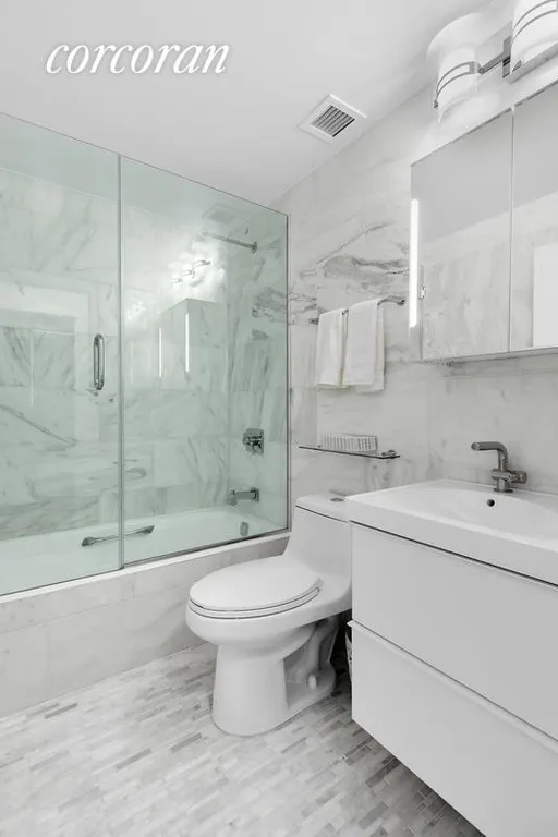 New York City Real Estate | View 380 Rector Place, 17G | Full Bathroom | View 11