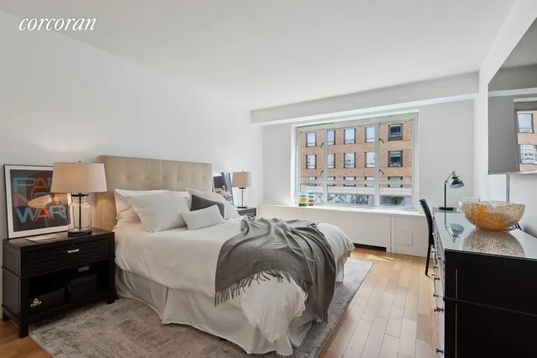 New York City Real Estate | View 200 East 66th Street, E903 | room 3 | View 4