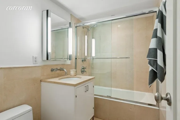New York City Real Estate | View 200 East 66th Street, E903 | room 4 | View 5