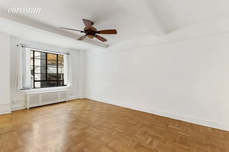 New York City Real Estate | View 140 East 40th Street, 2C | Living Area | View 3
