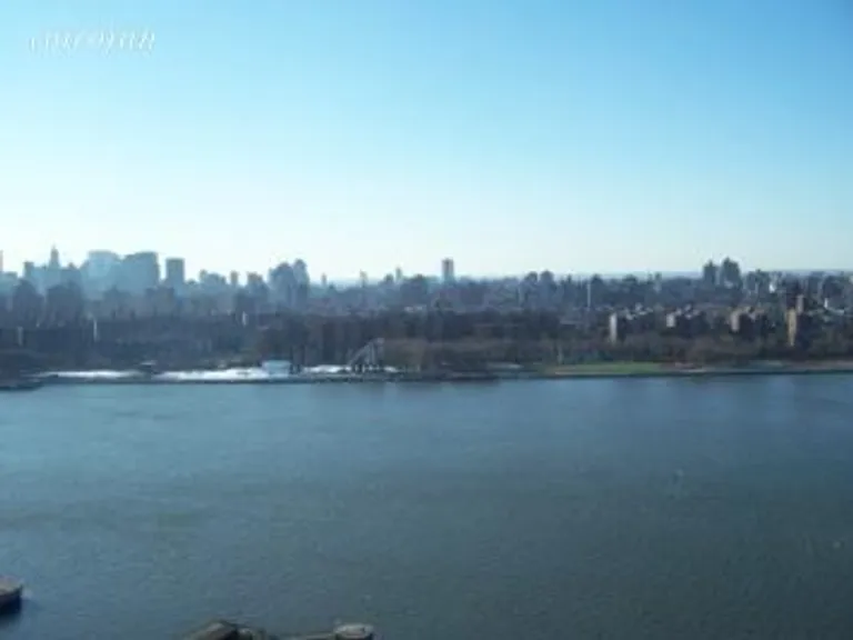 New York City Real Estate | View 1 NORTHSIDE PIERS, 26C | room 6 | View 7