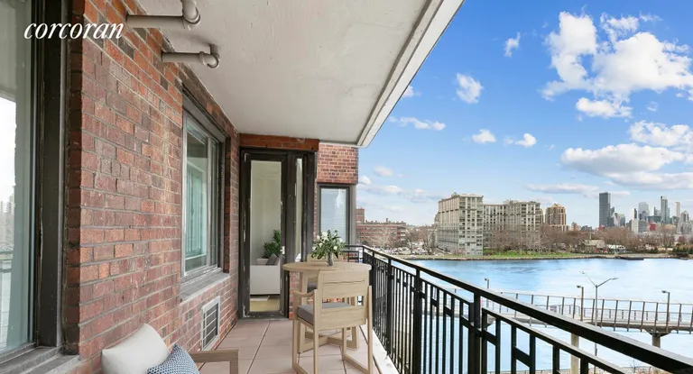 New York City Real Estate | View 45 East End Avenue, 4D | Balcony | View 2