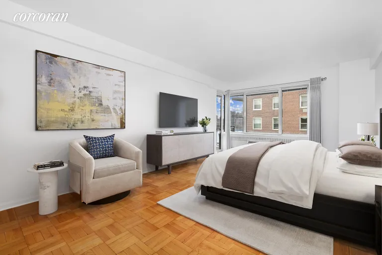 New York City Real Estate | View 45 East End Avenue, 4D | Primary Bedroom | View 6