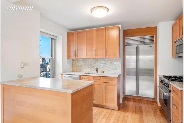 New York City Real Estate | View 118 East 60th Street, 26A/H | room 2 | View 3