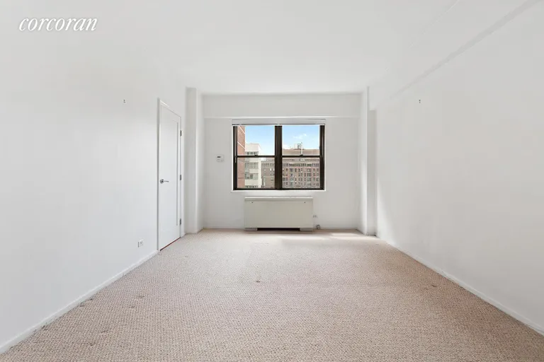 New York City Real Estate | View 10 West 15th Street, 1105 | room 9 | View 10