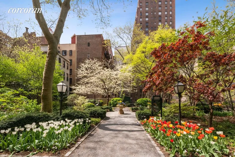 New York City Real Estate | View 2 Tudor City Place, 11AS | room 12 | View 13