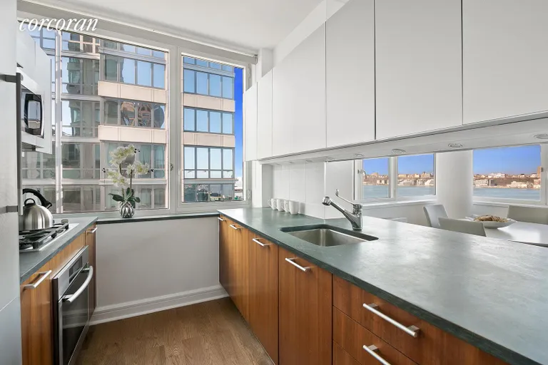 New York City Real Estate | View 100 Riverside Boulevard, 12N | room 3 | View 4
