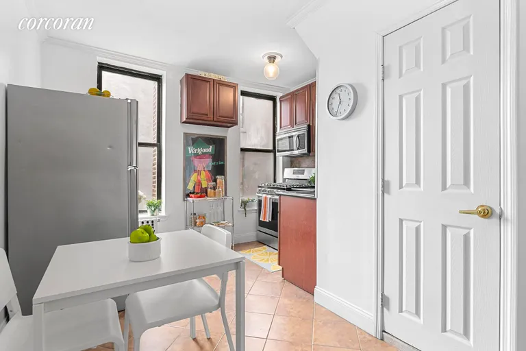 New York City Real Estate | View 537 Clinton Street, 3B | Eat-in kitchen. | View 5