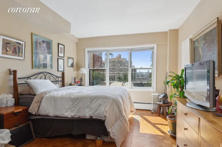 New York City Real Estate | View 308 West 103rd Street, PHC | Bedroom | View 8