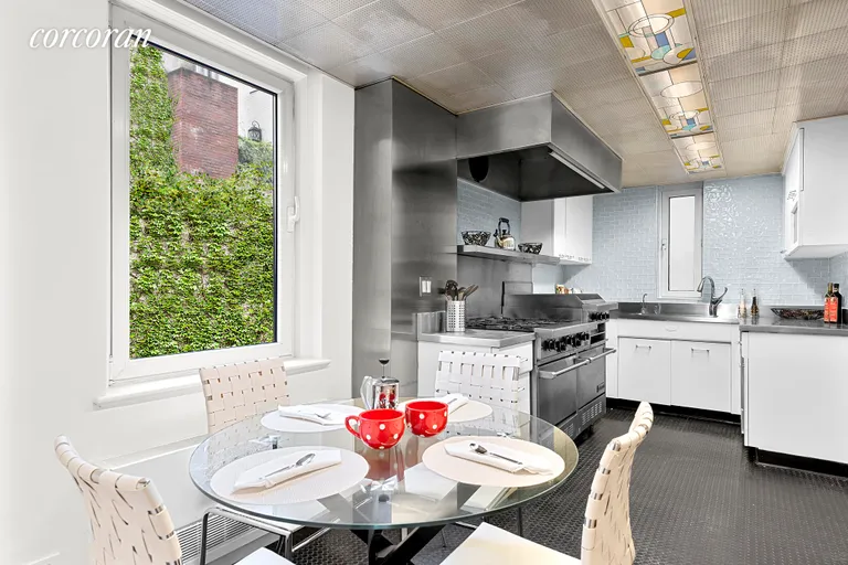 New York City Real Estate | View 3 East 69th Street, 7/8C | Large, Eat-in Kitchen | View 5