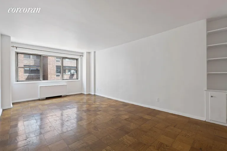 New York City Real Estate | View 211 East 53rd Street, 10A | room 1 | View 2