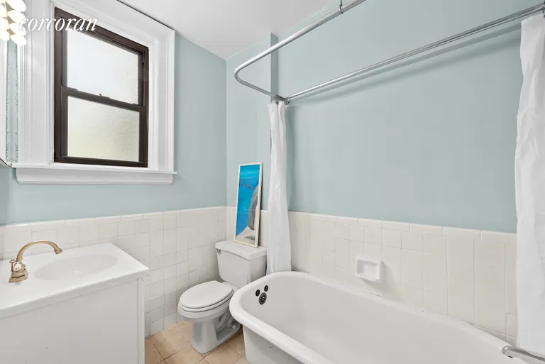 New York City Real Estate | View 400 Convent Avenue, 36 | Bath with clawfoot tub | View 5