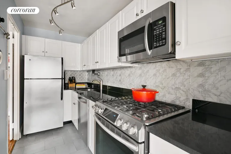 New York City Real Estate | View 230 East 79th Street, 4F | Kitchen | View 4