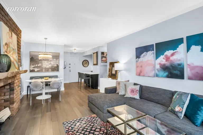 New York City Real Estate | View 250 West 15th Street, 2A | room 8 | View 9