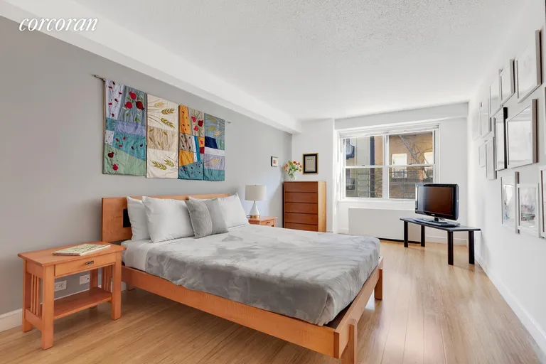 New York City Real Estate | View 345 East 86th Street, 4DE | Primary Bedroom | View 7