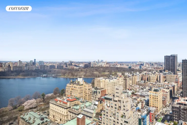 New York City Real Estate | View 45 East 89th Street, 31F | room 10 | View 11