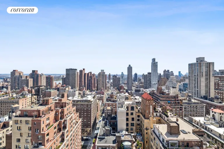 New York City Real Estate | View 45 East 89th Street, 31F | room 12 | View 13