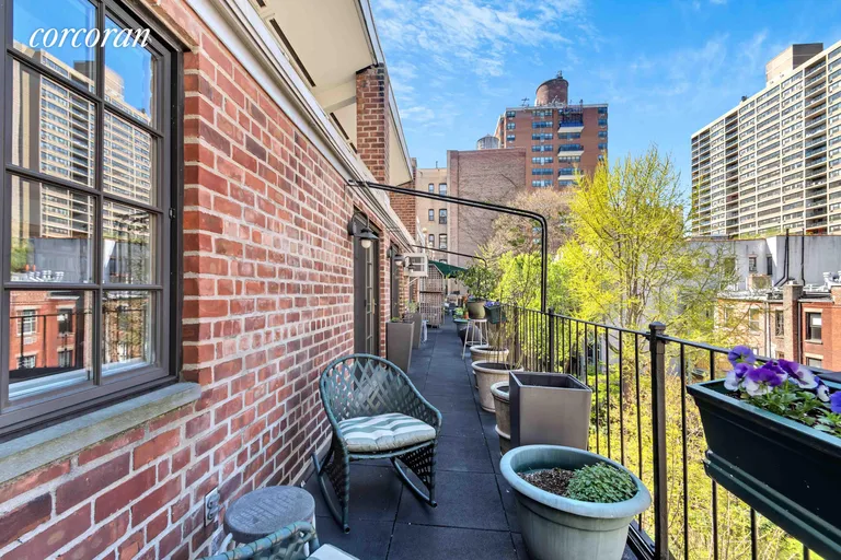 New York City Real Estate | View 33 West 93rd Street, 5B | Balcony | View 18