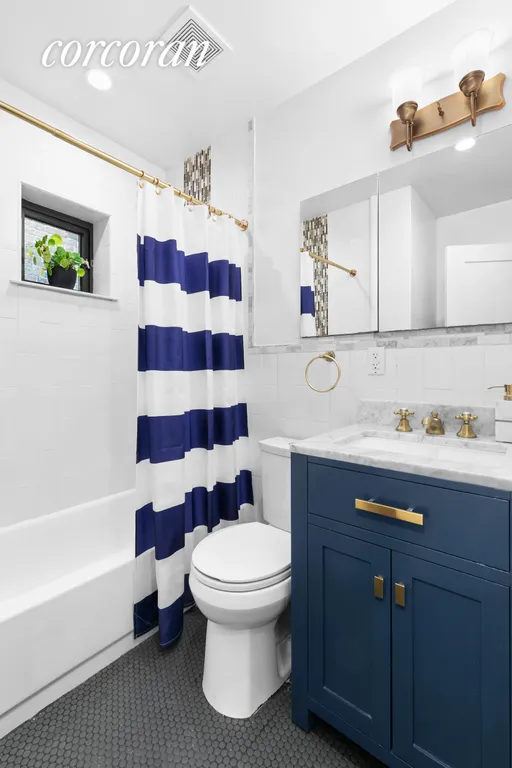 New York City Real Estate | View 428 Prospect Place, 2R | Dazzling Bathroom | View 6