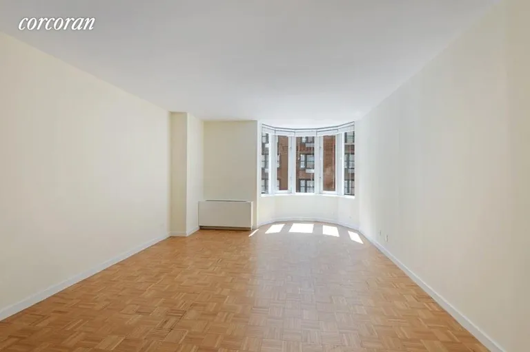New York City Real Estate | View 145 East 48th Street, 8E | Living Room | View 2
