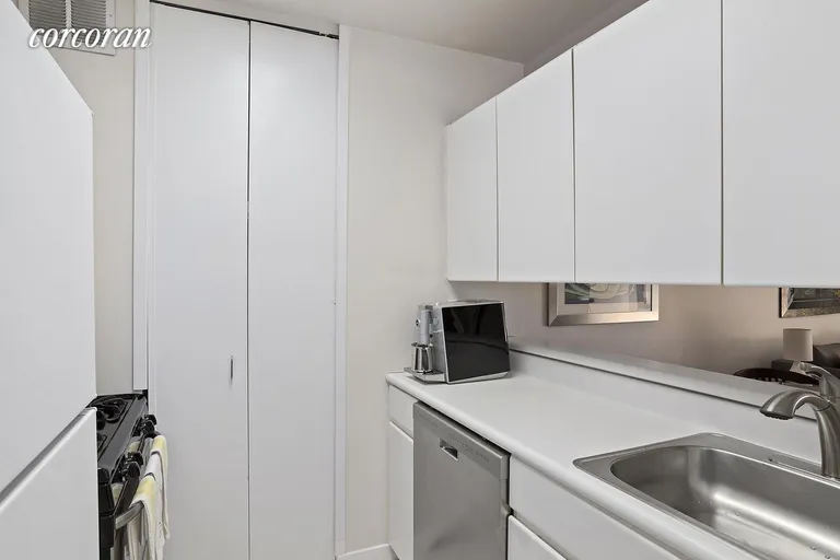 New York City Real Estate | View 145 East 48th Street, 8E | Kitchen | View 8