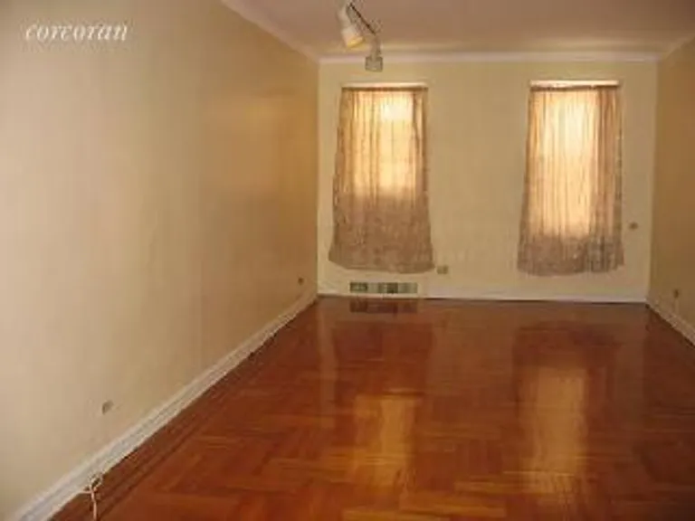 New York City Real Estate | View 601 East 19th Street, 5L | room 1 | View 2