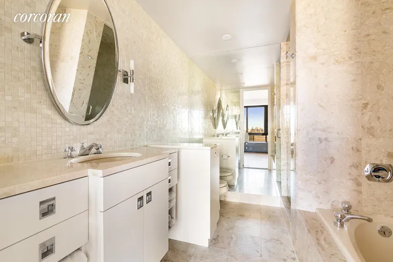 New York City Real Estate | View 100 United Nations Plaza, 35A | En suite marble bathroom | View 8