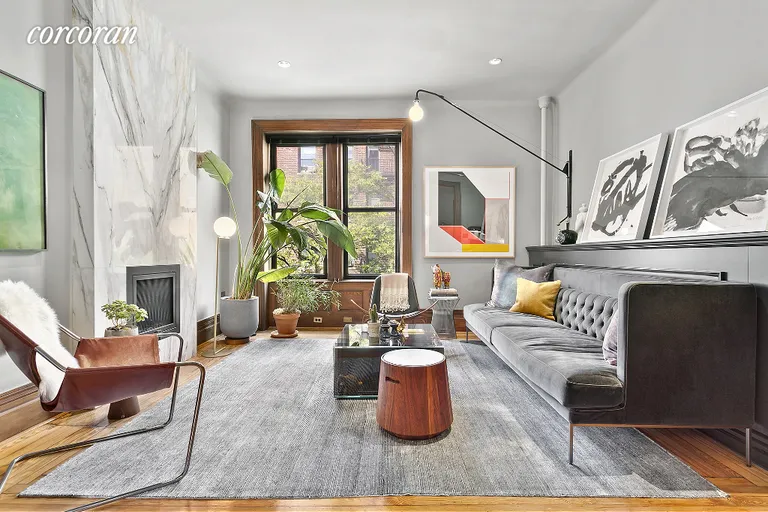 New York City Real Estate | View 234 West 21st Street, 34 | 2 Beds, 1 Bath | View 1
