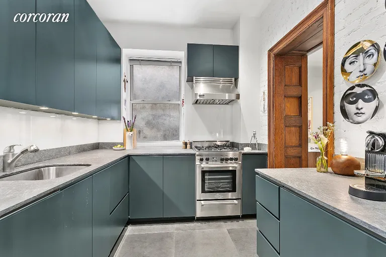 New York City Real Estate | View 234 West 21st Street, 34 | Kitchen | View 3