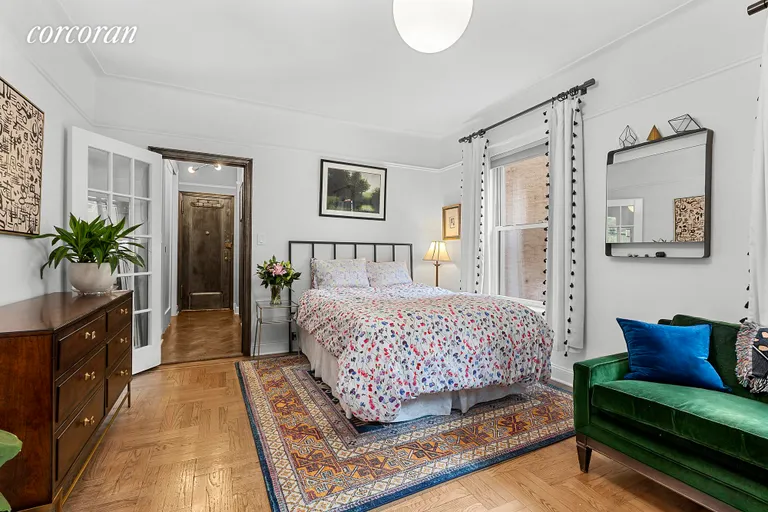 New York City Real Estate | View 140 East 95th Street, 2E | 1 Bath | View 1