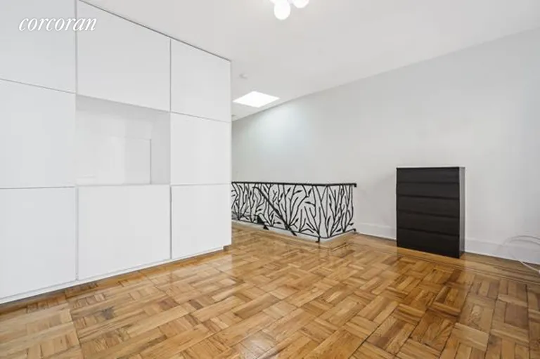 New York City Real Estate | View 498 Bergen Street | room 3 | View 4