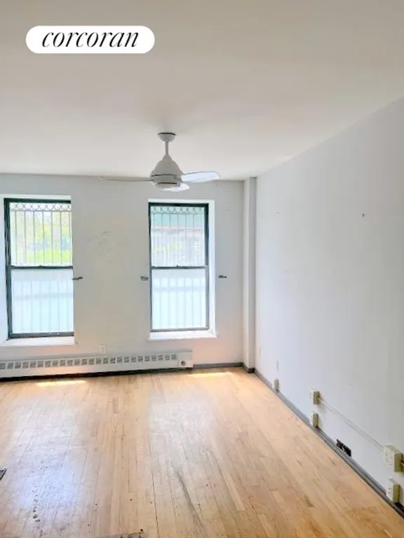 New York City Real Estate | View 35 Central Park North, 1B | room 4 | View 5