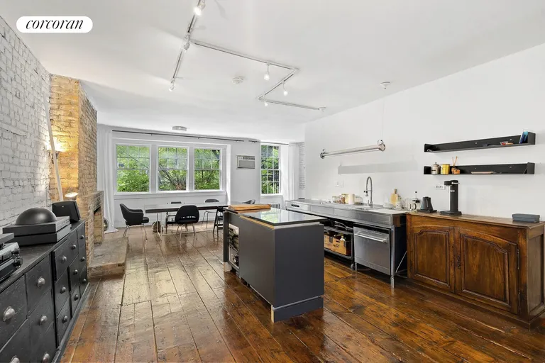 New York City Real Estate | View 225 East 21st Street | room 10 | View 11