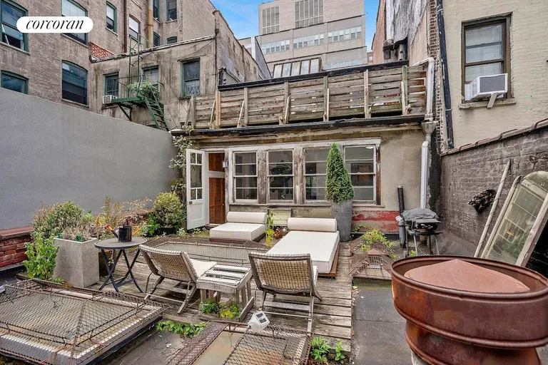 New York City Real Estate | View 225 East 21st Street | room 22 | View 23