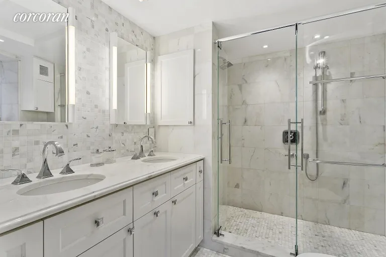 New York City Real Estate | View 1 Gracie Terrace, 14F | Primary Bathroom | View 7