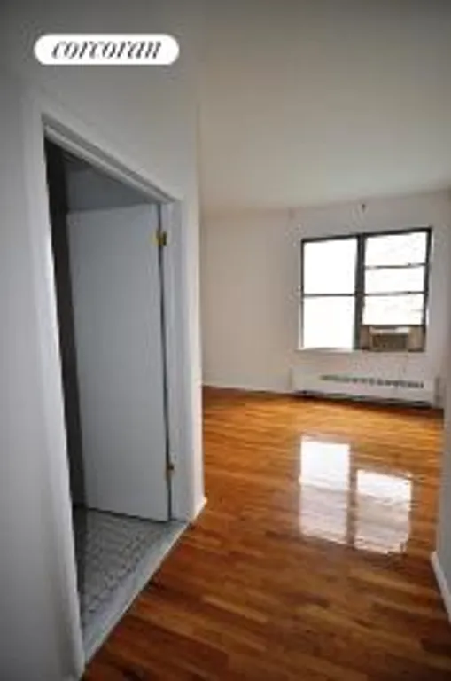 New York City Real Estate | View 204 Huntington Street, PH4 | room 1 | View 2