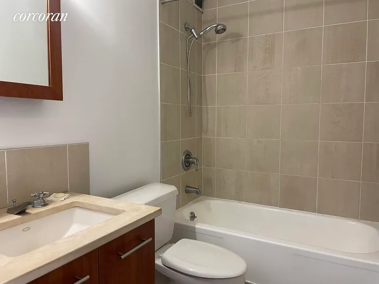 New York City Real Estate | View 505 Court Street, 8A | Full Bathroom | View 7