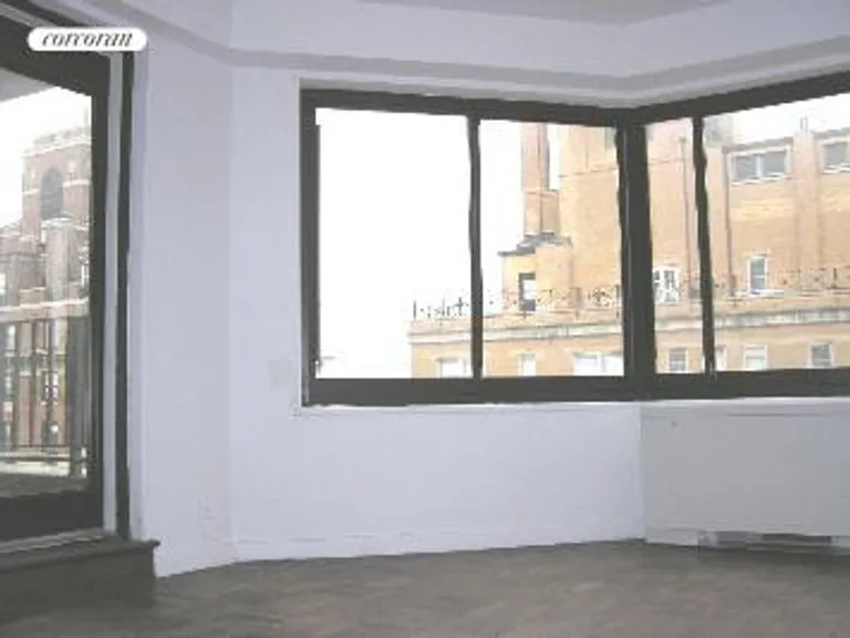 New York City Real Estate | View 10 East End Avenue, 17D | room 7 | View 8