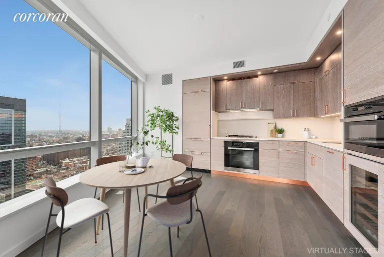 New York City Real Estate | View 1 City Point, 33E | Kitchen | View 4