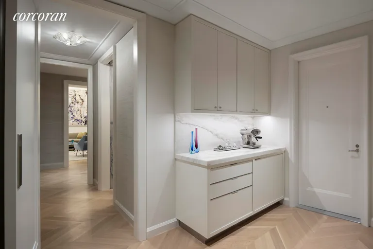 New York City Real Estate | View 109 East 79th Street, 6WEST | room 21 | View 22