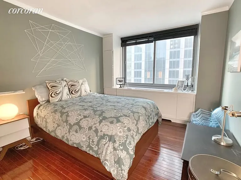 New York City Real Estate | View 2025 Broadway, 9C | room 10 | View 11