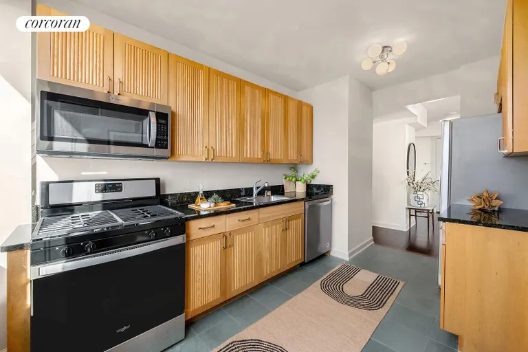 New York City Real Estate | View 20 River Terrace, 20E | Kitchen | View 2