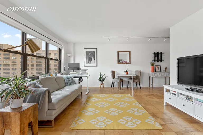 New York City Real Estate | View 140 West End Avenue, 28A | Living Room | View 2