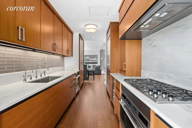 New York City Real Estate | View 150 Charles Street, 8CS | room 7 | View 8