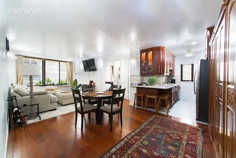 New York City Real Estate | View 161 West 61st Street, 3F | room 2 | View 3