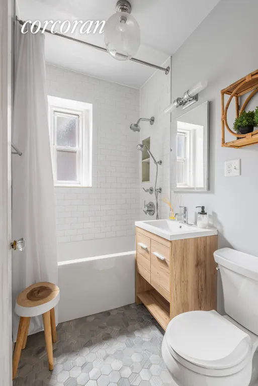 New York City Real Estate | View 140 8th Avenue, 5N | Primary Bathroom | View 7