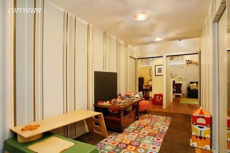 New York City Real Estate | View 256 West 10th Street, 1D | room 4 | View 5
