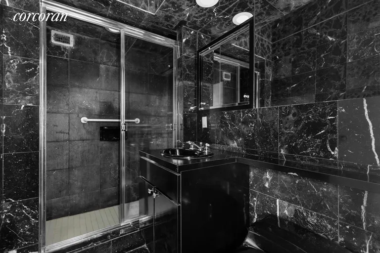 New York City Real Estate | View 200 East 74th Street, 7H | Marble Second/Guest Bath | View 11