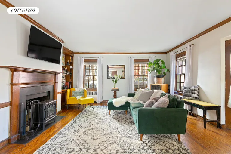New York City Real Estate | View 24 Middagh Street | Living Room | View 11